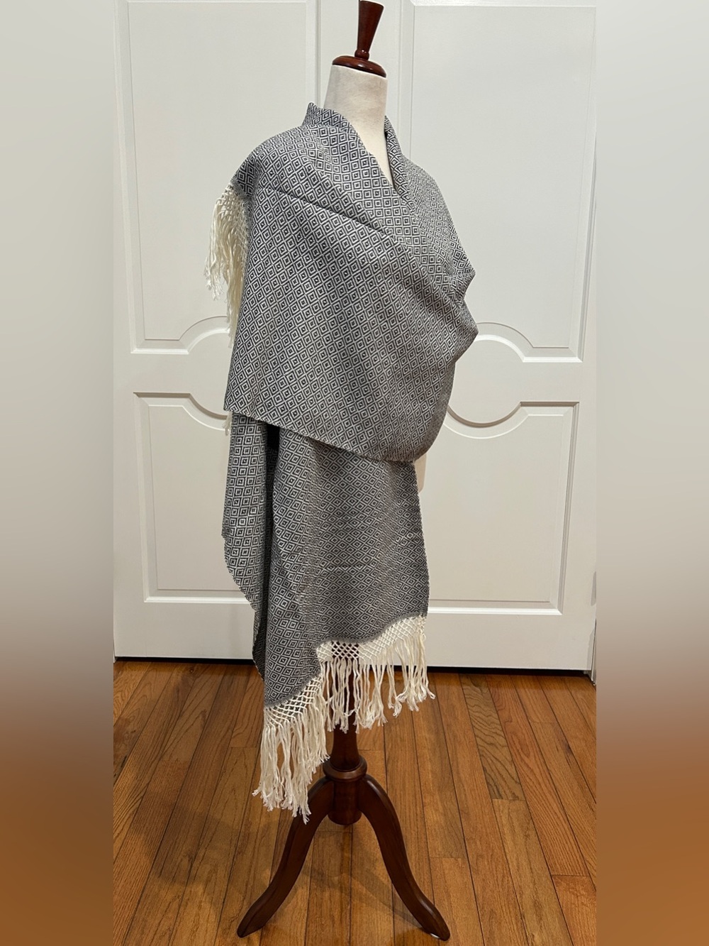 Traditional Mexican rebozo from Oaxaca Mex. Mexican shawl!